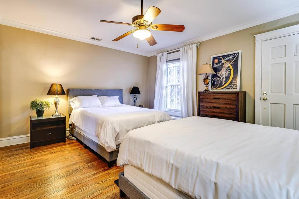 דירות שיקגו Historic And Unique Brownstone In Gold Coast - Downtown - 3 מראה חיצוני תמונה