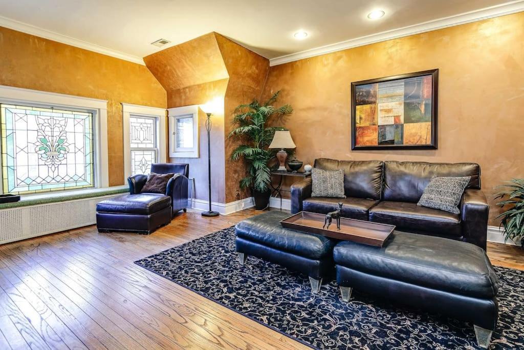 דירות שיקגו Historic And Unique Brownstone In Gold Coast - Downtown - 3 מראה חיצוני תמונה