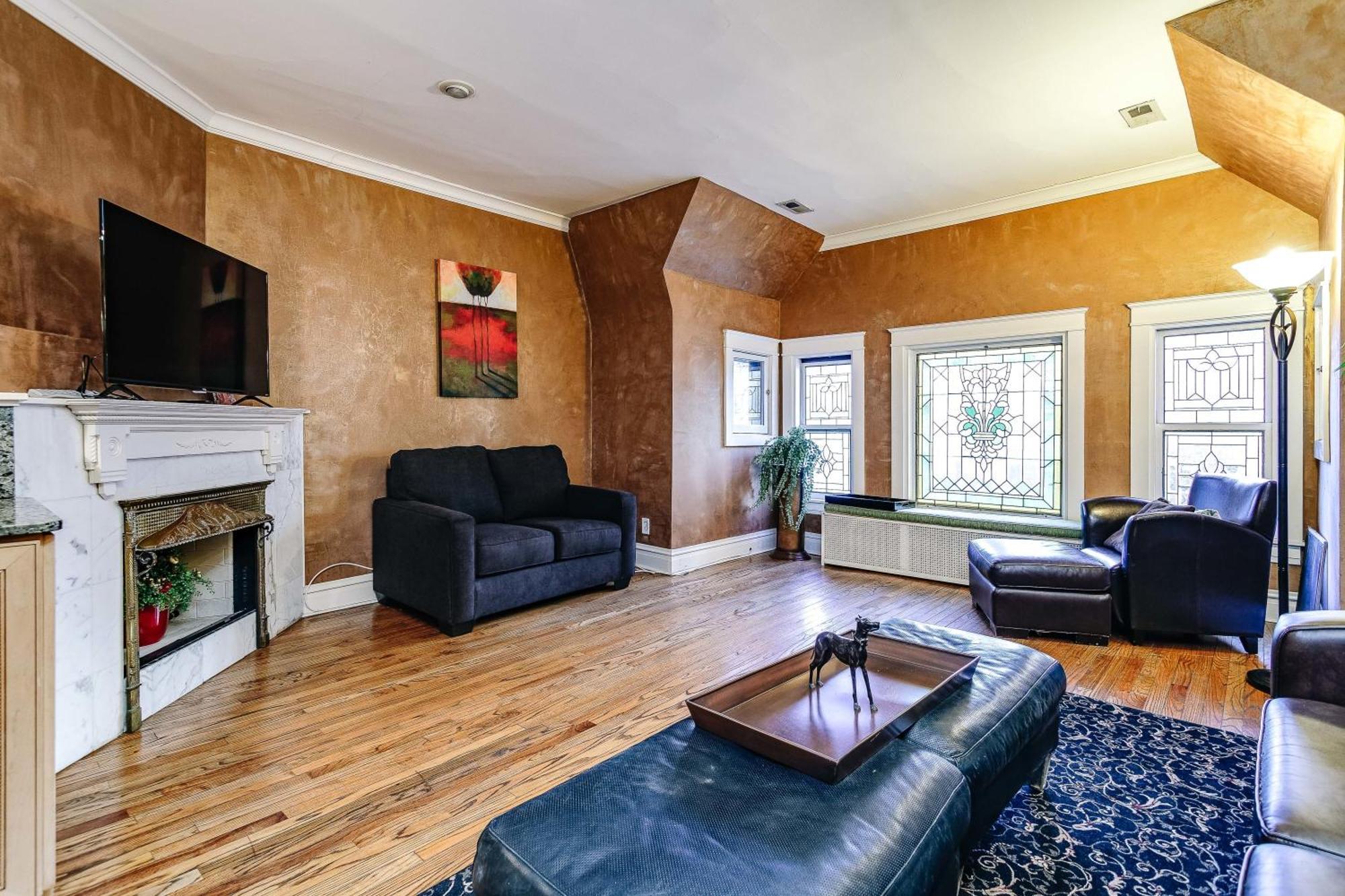 דירות שיקגו Historic And Unique Brownstone In Gold Coast - Downtown - 3 מראה חיצוני תמונה